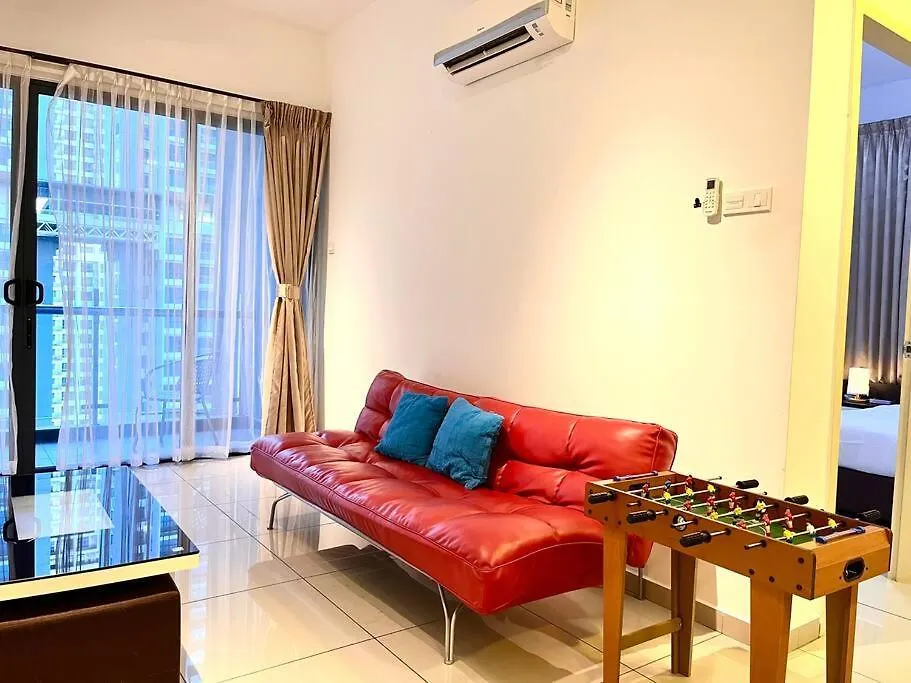 High-Floor Oasis: City Center Gem With Pool View Malacca Appartement